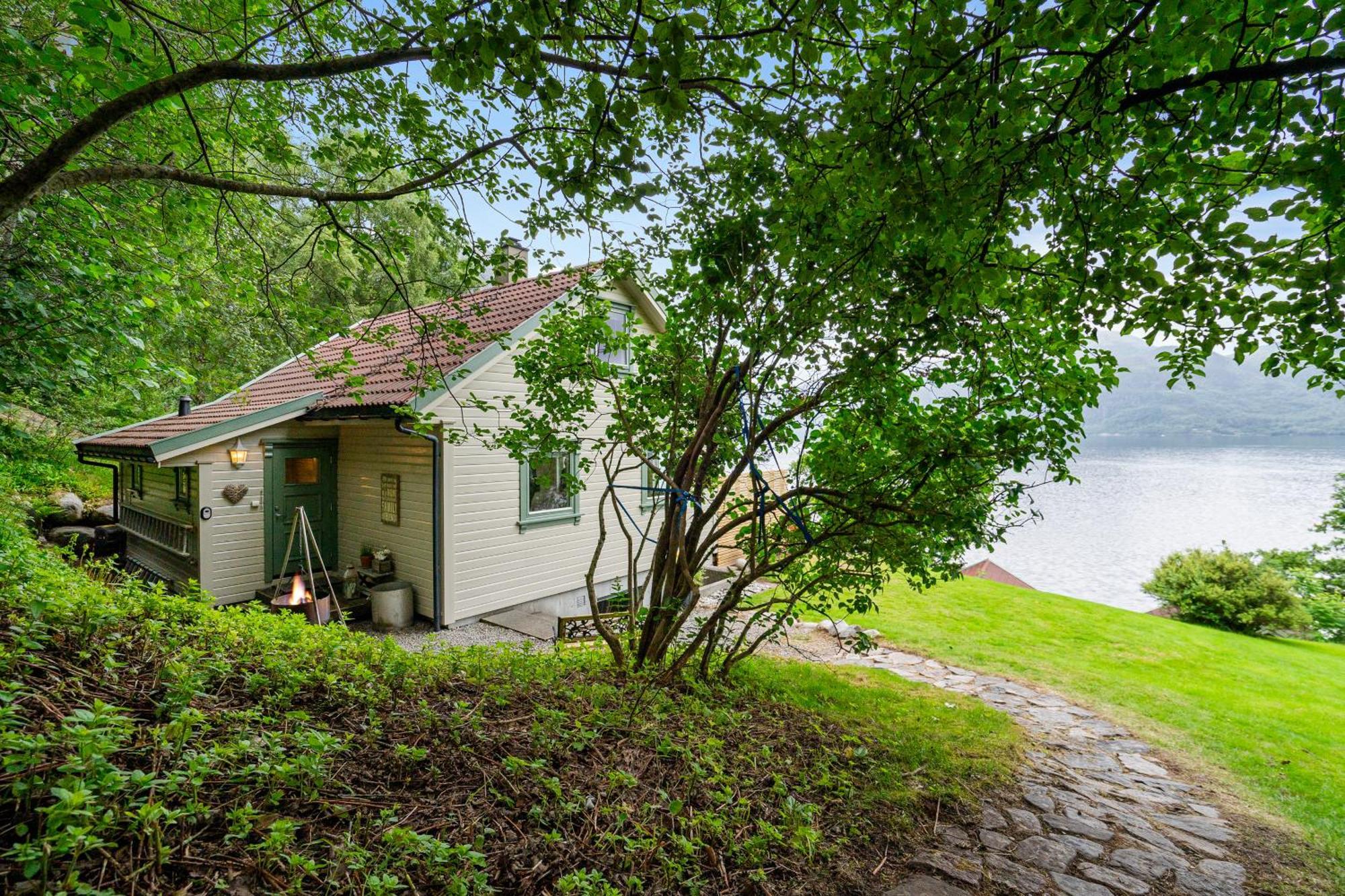 Beautiful Beach Line Cabin With Sauna Near Pulpit Rock Villa Forsand ภายนอก รูปภาพ